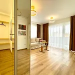 Carpatilor Urban Escape Studio: Free Parking&ac Apartamento Braşov