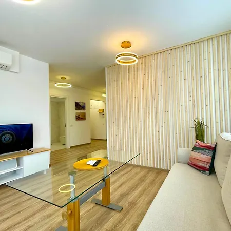 Carpatilor Urban Escape With Free Parking And Ac